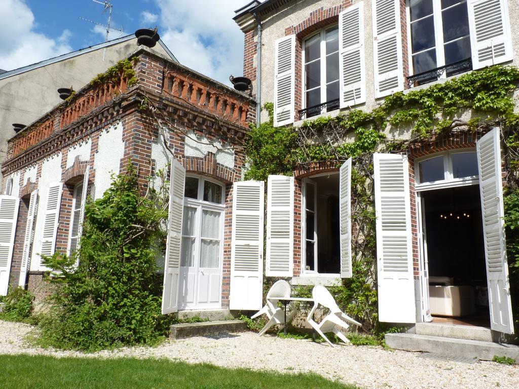 Le Clos Saint Nicolas Château-Renard Exterior foto
