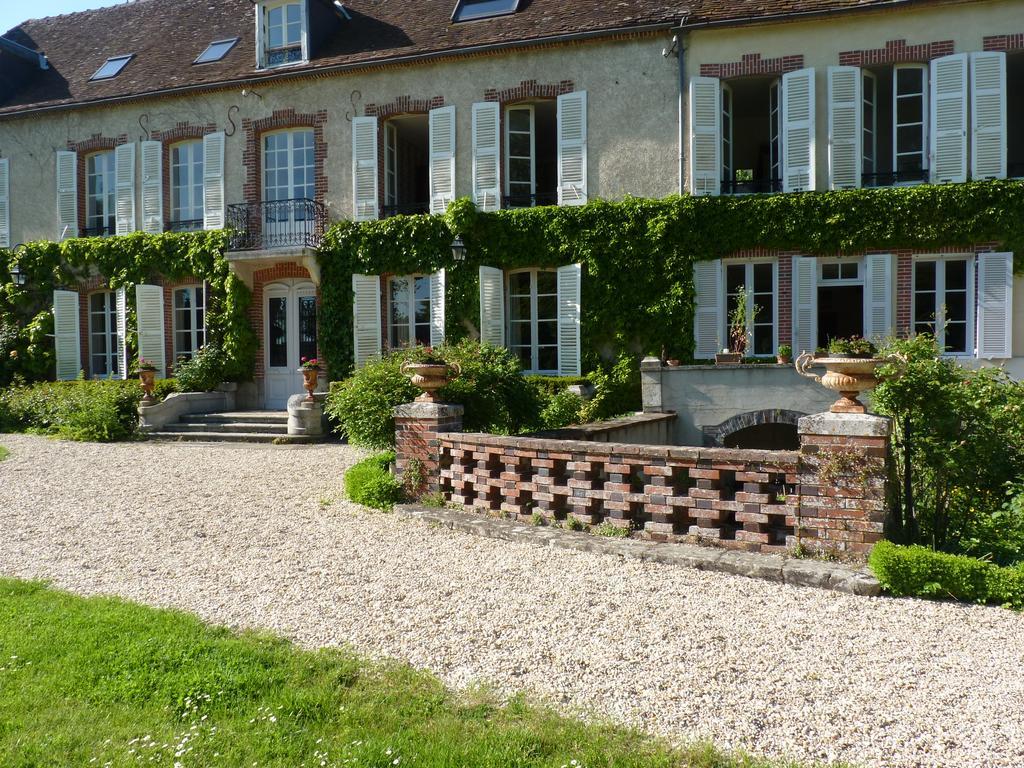 Le Clos Saint Nicolas Château-Renard Exterior foto