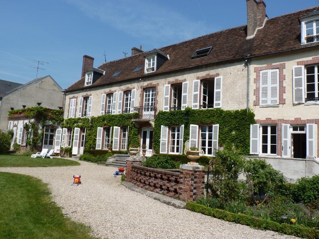 Le Clos Saint Nicolas Château-Renard Exterior foto